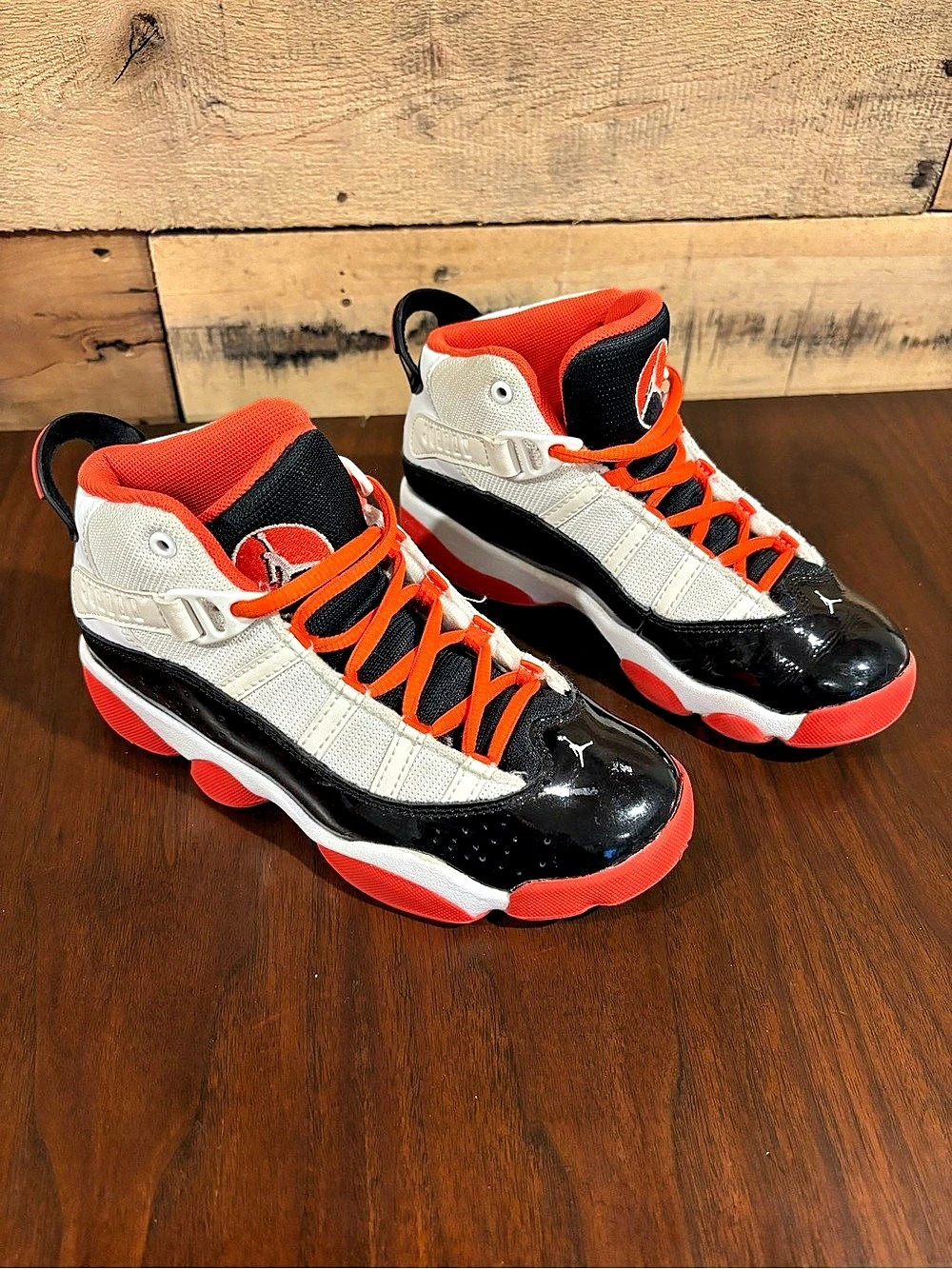 Air Jordan 6 Rings “White Black Team Orange” US 1.5Y